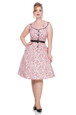 Robe rose rétro cocktail
