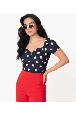 Haut vintage à fleurs