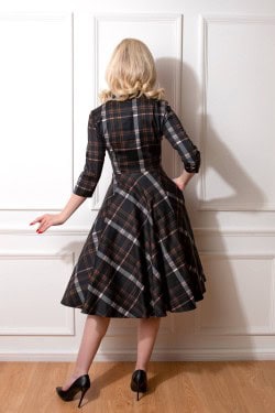Robe rockabilly à carreaux rose années 50 femme