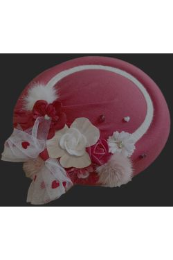 Bibi rouge a fleur