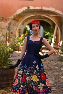 robe bleu marine fleurs papillons vintage swing