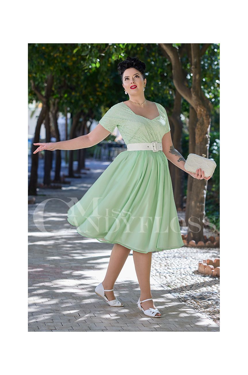 Robe ceremonie vintage vert menthe dentelle poches laterales silhouette sablier retro