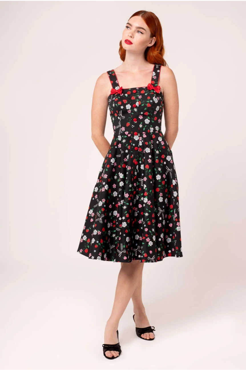 Robe ete noire fraises marguerites libellules coton swing poches Hell Bunny vintage
