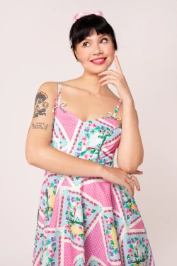 Robe pin-up rose bleu ciel imprime patchwork tropical ananas fleurs jupe swing coton