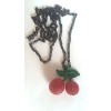 Collier pin-up cerises
